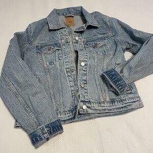Gap jean jacket. NWT.